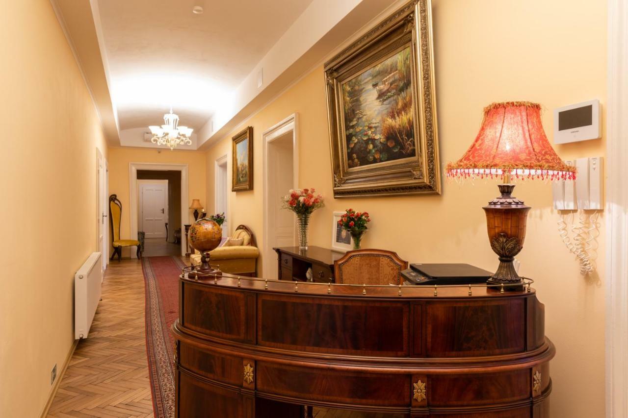 SlaBur Residence Praga Exterior foto